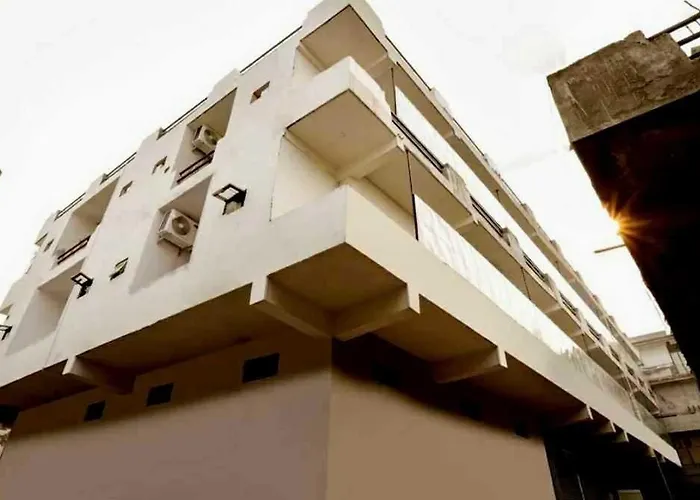 Hotel O Pop Hotel Shubham