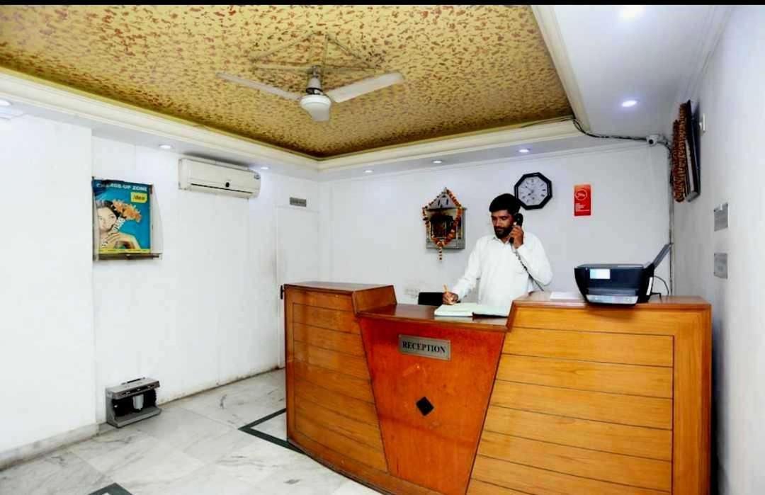 Hotel O Pop Shubham